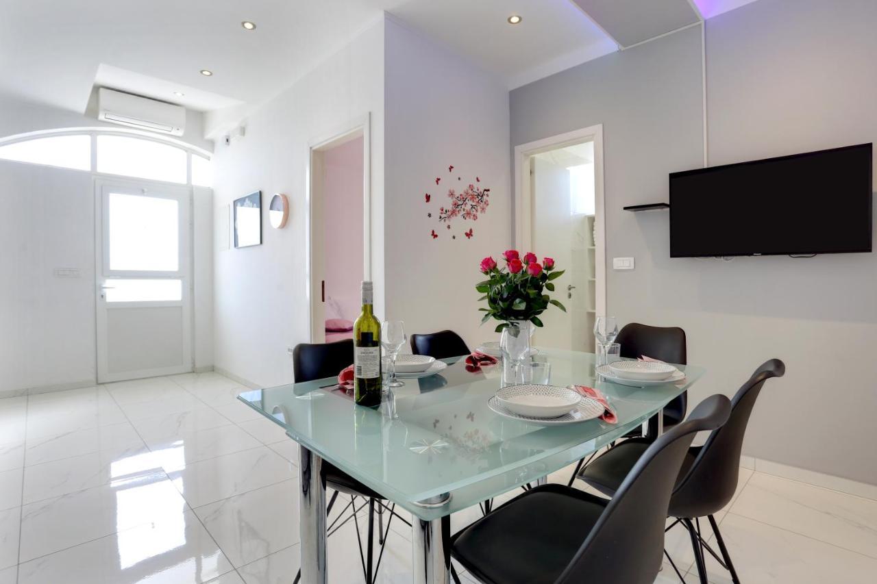 Adorable Apartment Ena Каштела Экстерьер фото