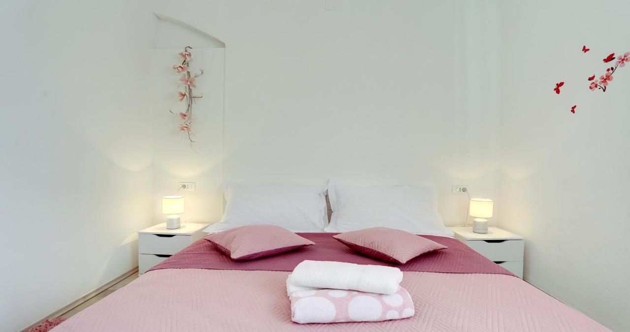 Adorable Apartment Ena Каштела Экстерьер фото