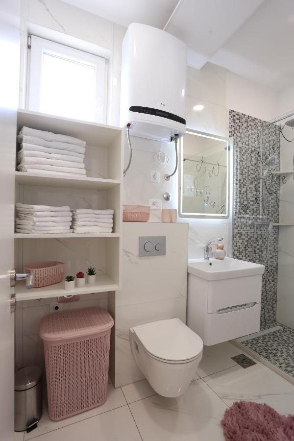 Adorable Apartment Ena Каштела Экстерьер фото